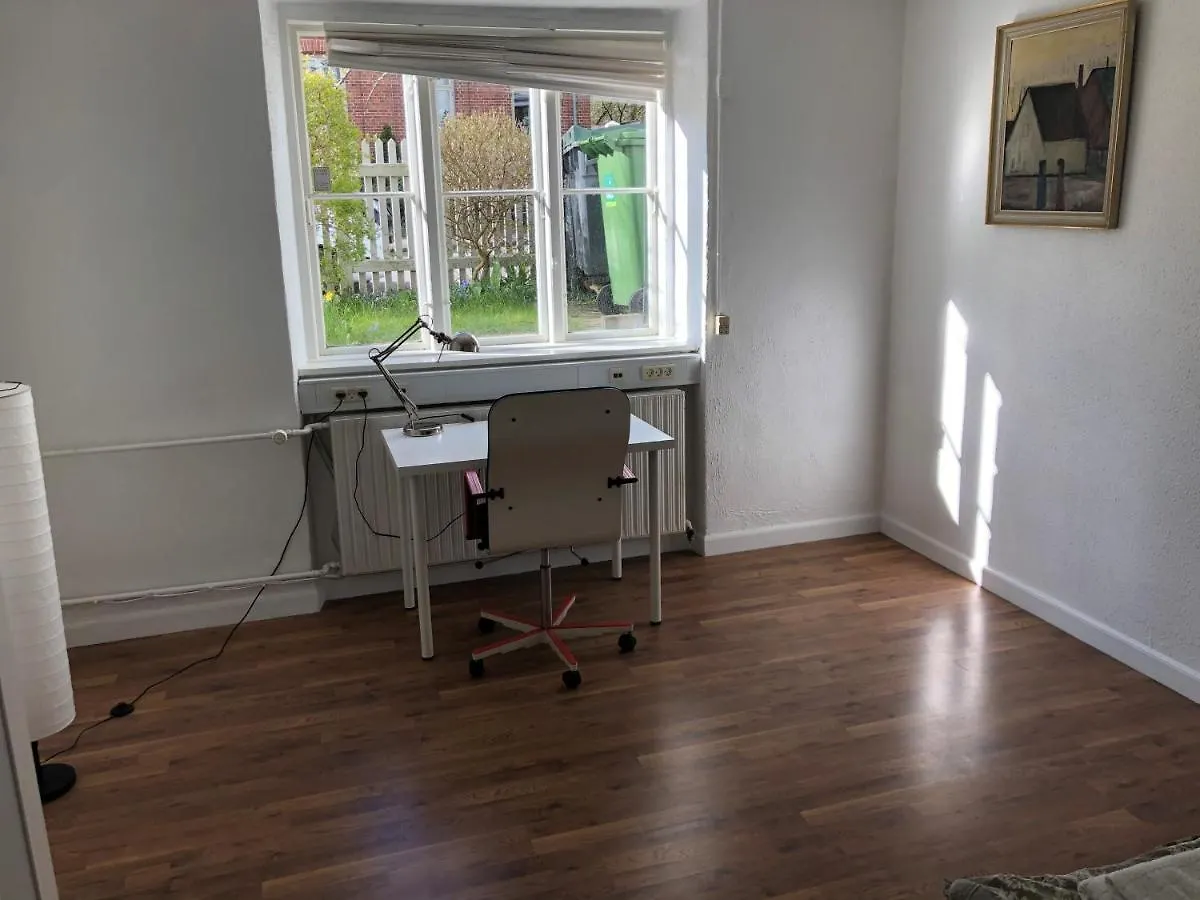 Rooms In Quiet White Villa Apartment Hortensiavej 8 On Frederiksberg C Kodaň Dánsko