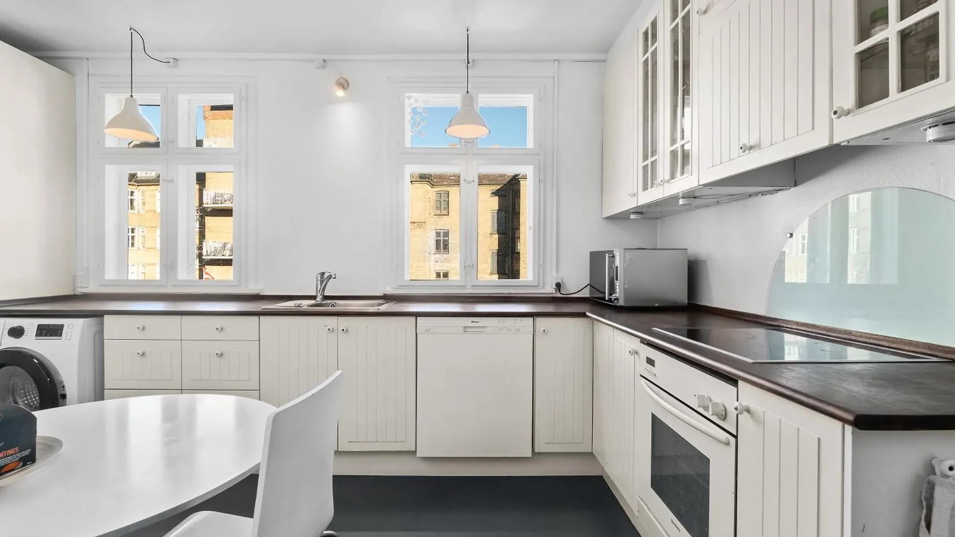 Rooms In Quiet White Villa Apartment Hortensiavej 8 On Frederiksberg C Copenhagen 0*,