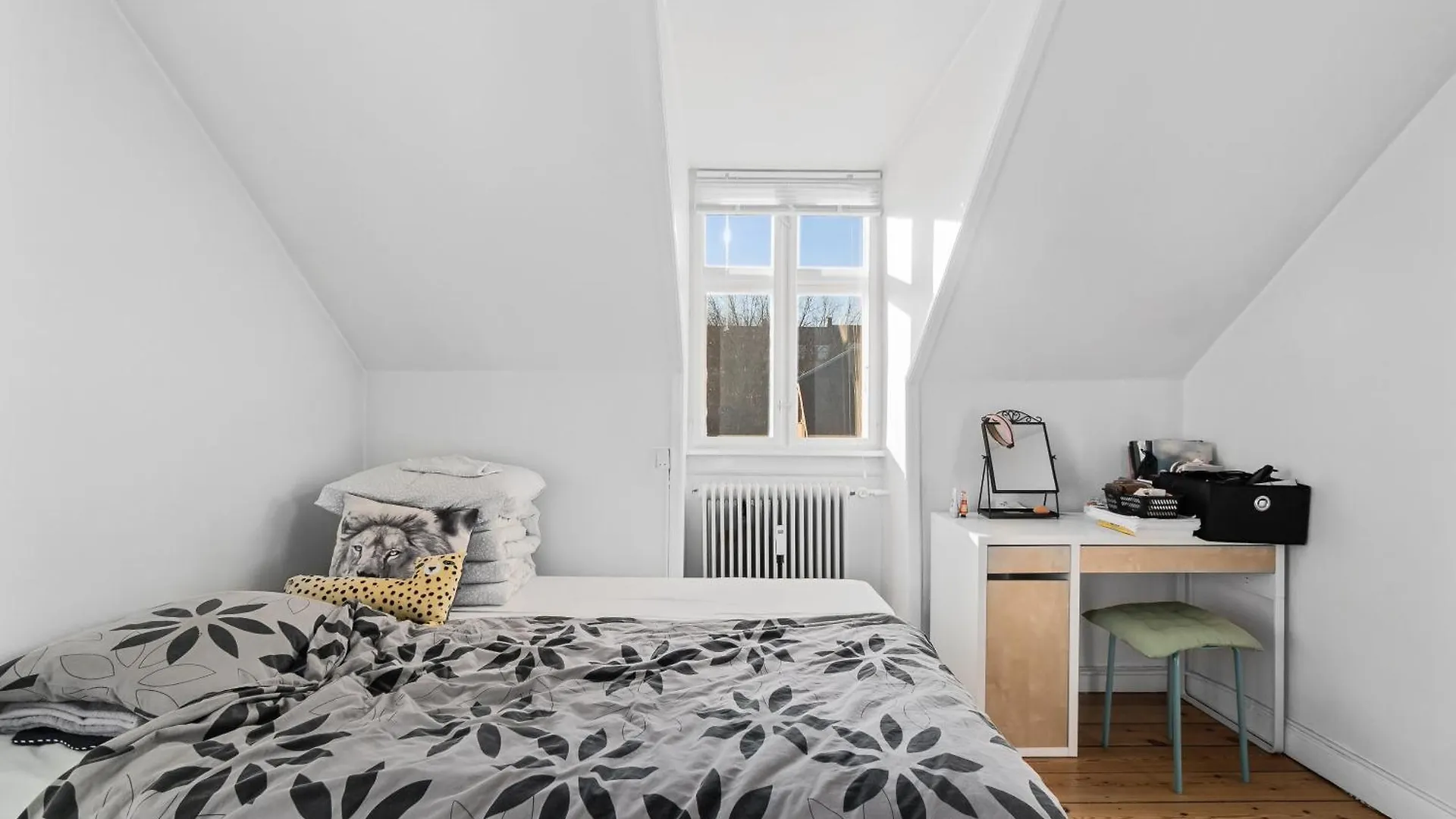 Hostel Rooms In Quiet White Villa Apartment Hortensiavej 8 On Frederiksberg C Copenhagen